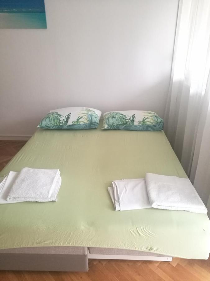 Privatunterkunft Pretty Big Double Bed With Balcony *