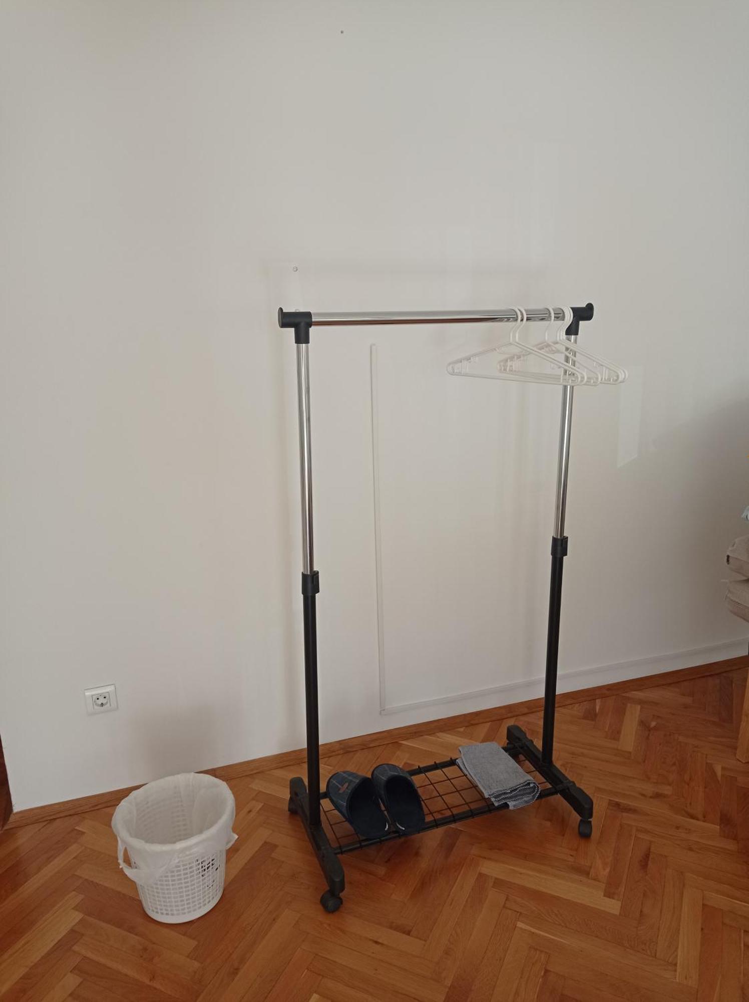 Pretty Big Double Bed With Balcony Privatunterkunft Split