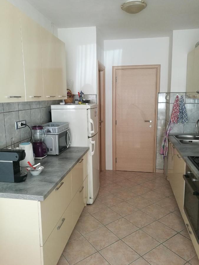 Pretty Big Double Bed With Balcony Accommodatie bij particulieren Split